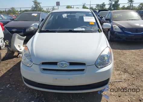 2010 Hyundai Accent Gs from USA, damaged, VIN KMHCM3AC4AU161775
